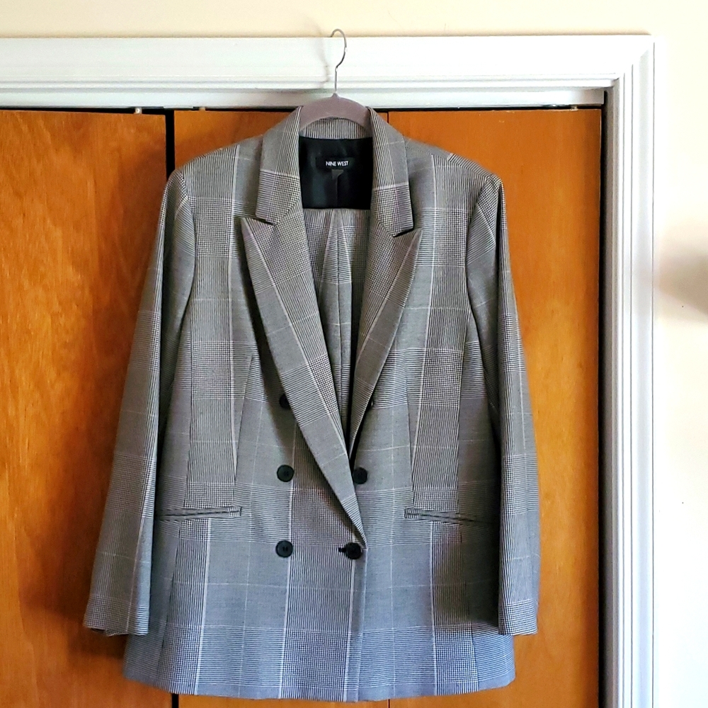 Nine West pant suit